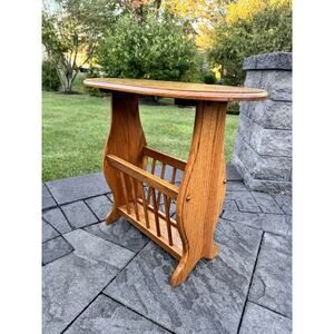 Vintage Table Oval Solid Oak wood Magazine Rack End/Side or Lamp Table 24x26.5”
